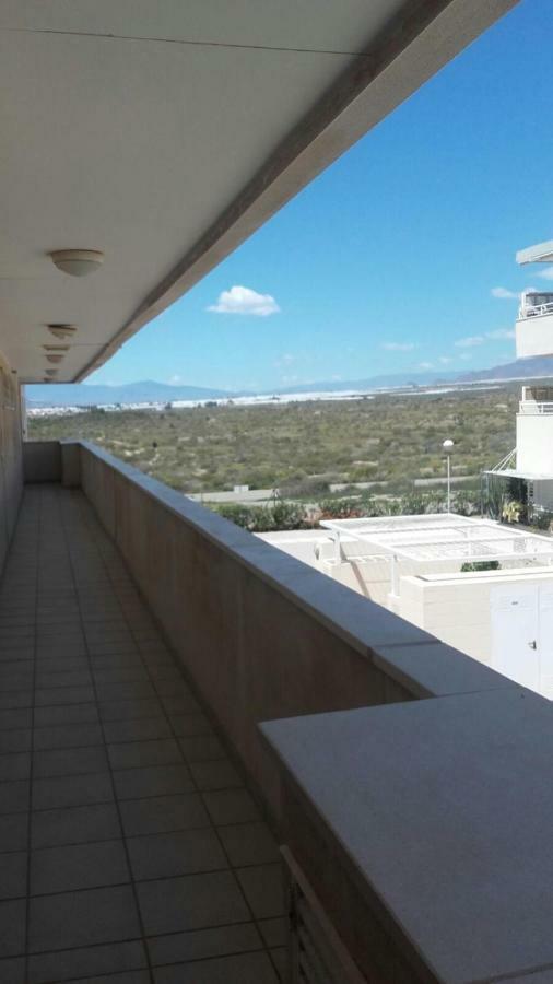 Habitaciones En Casa Compartida Retamar Almería Esterno foto