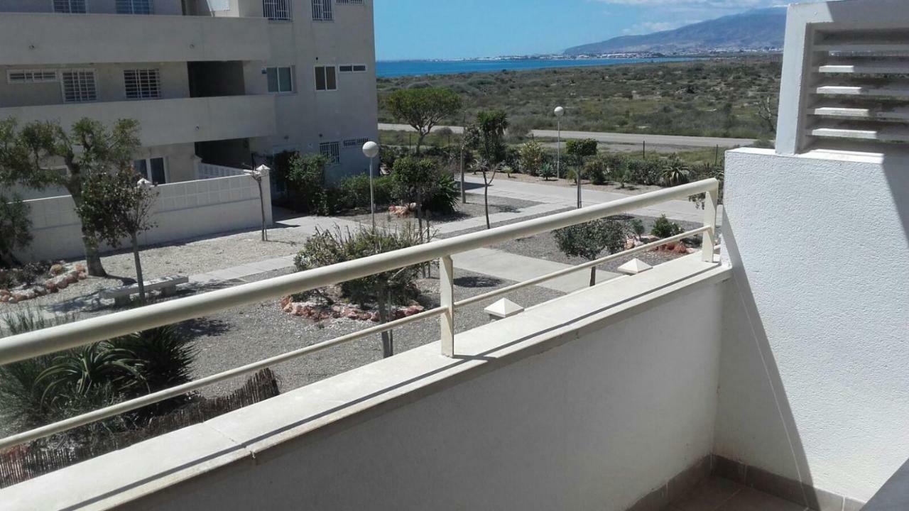 Habitaciones En Casa Compartida Retamar Almería Esterno foto