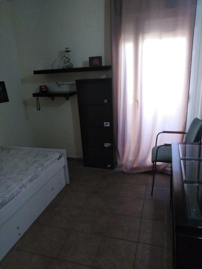 Habitaciones En Casa Compartida Retamar Almería Esterno foto